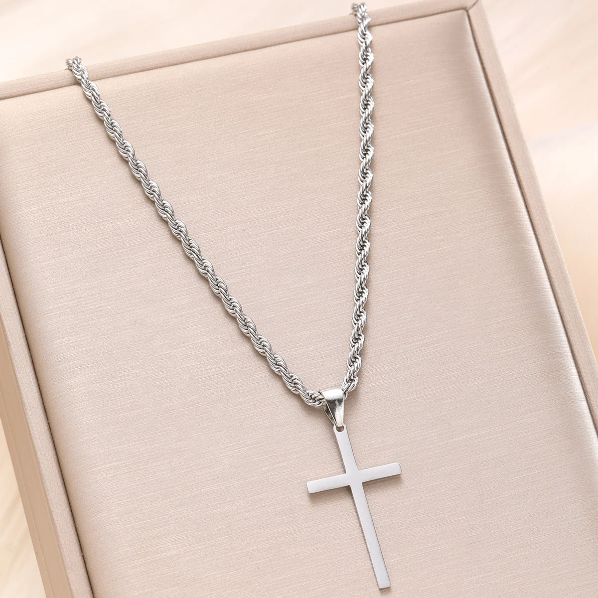 Minimalist Gold Cross Pendant Necklace⁠